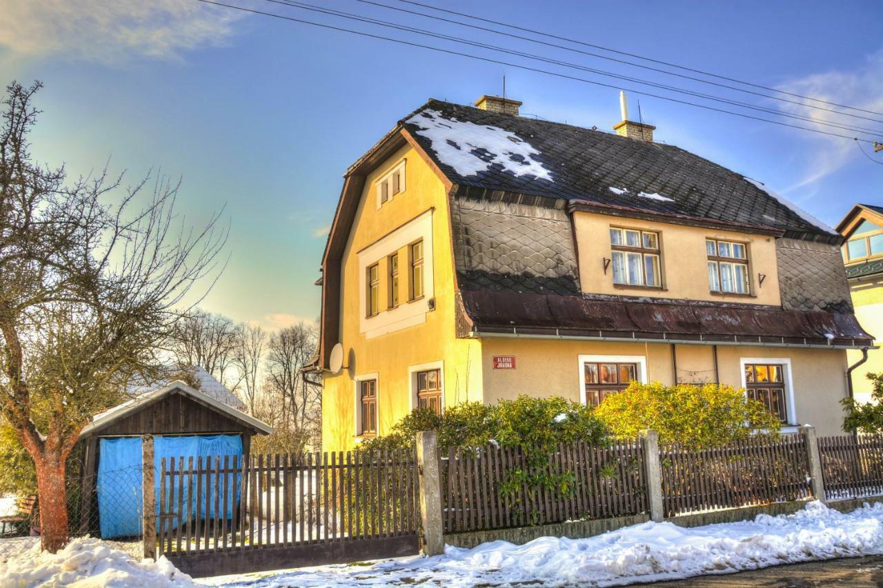 Apartmany Pod Klasterem Králíky Buitenkant foto